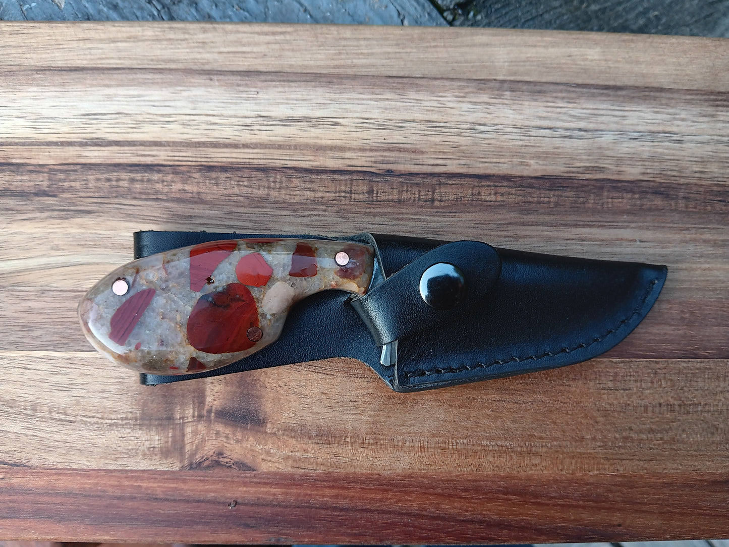 Pudding Stone Skinner Knife with Stainless Steel Blade