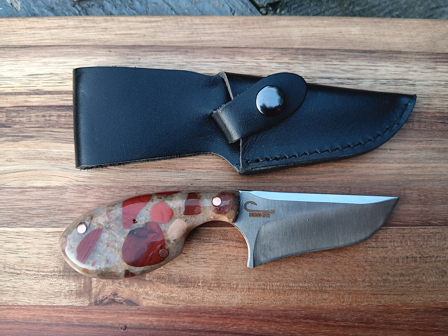 Pudding Stone Skinner Knife with Stainless Steel Blade