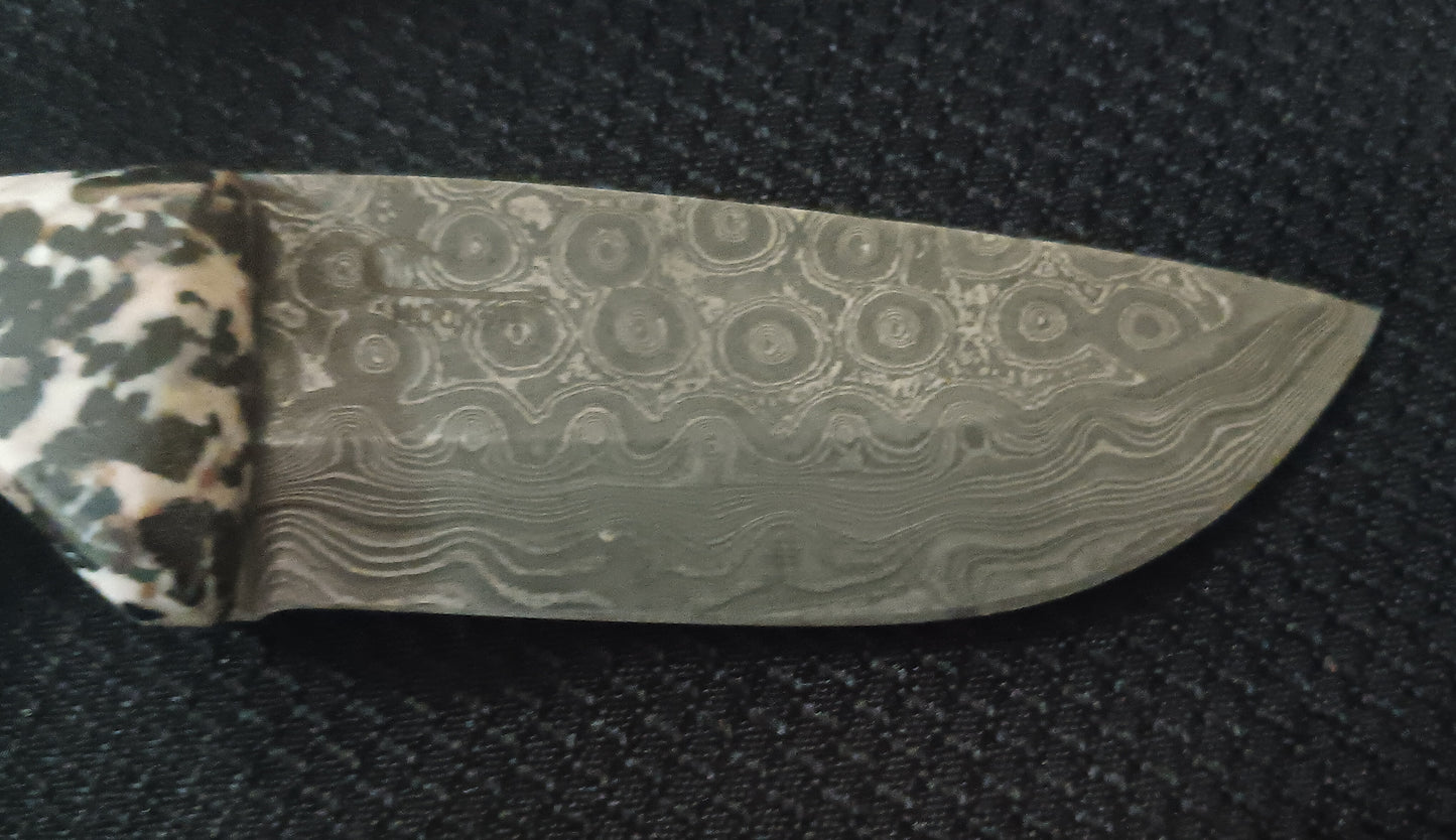 Willemite Knife with Damascus blade and Rattlesnake sheath